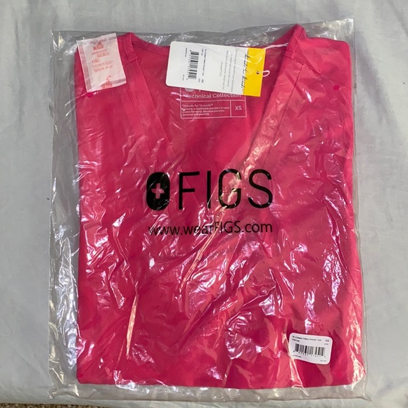 Figs Tops - FIGS scrubs
